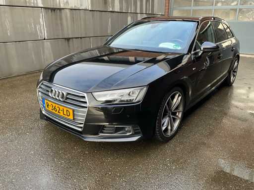 Audi - A4 - Car - 2017