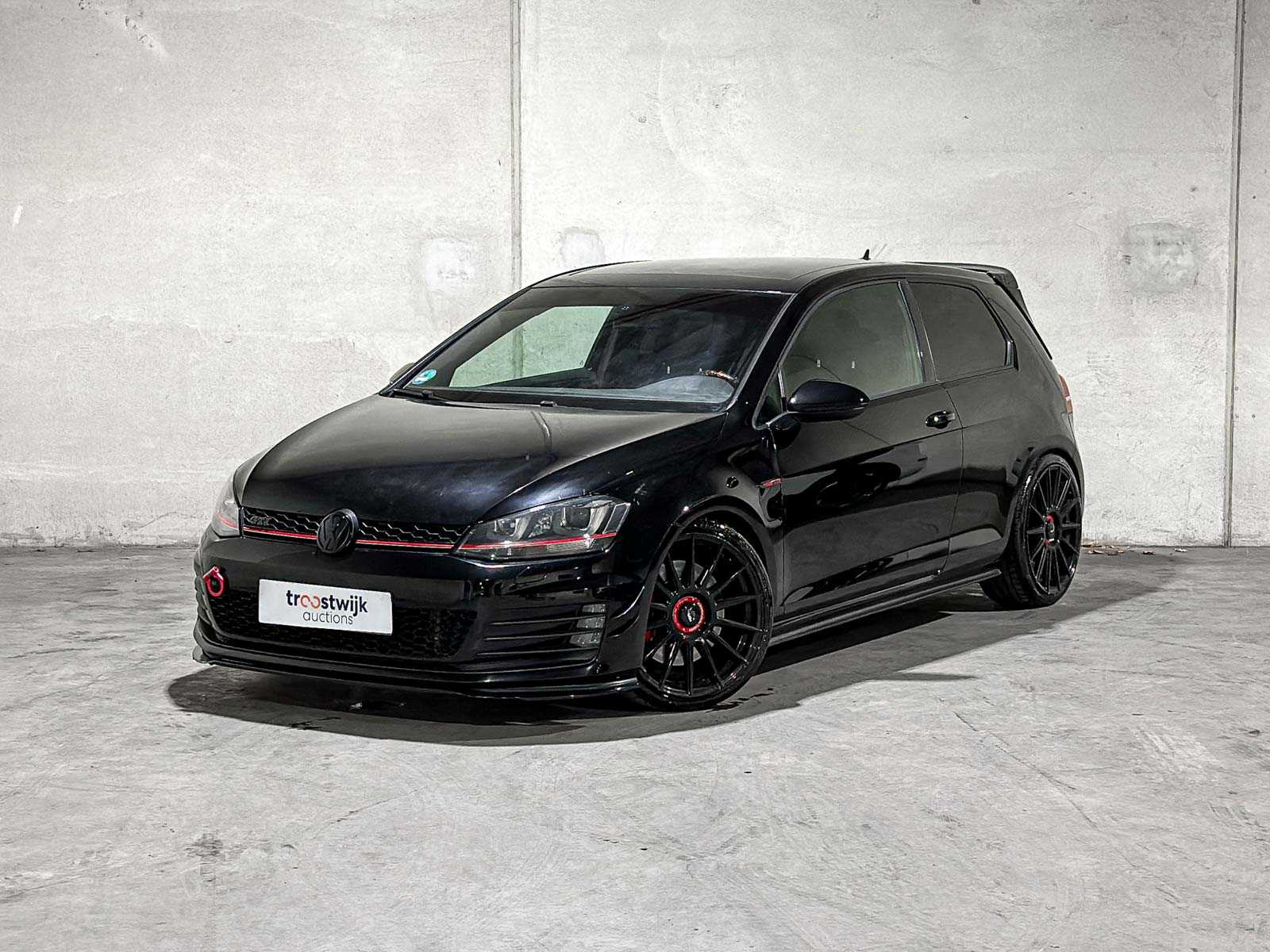 Volkswagen Golf GTI Performance (VII / MK7 / Golf 7) 396pk 2014