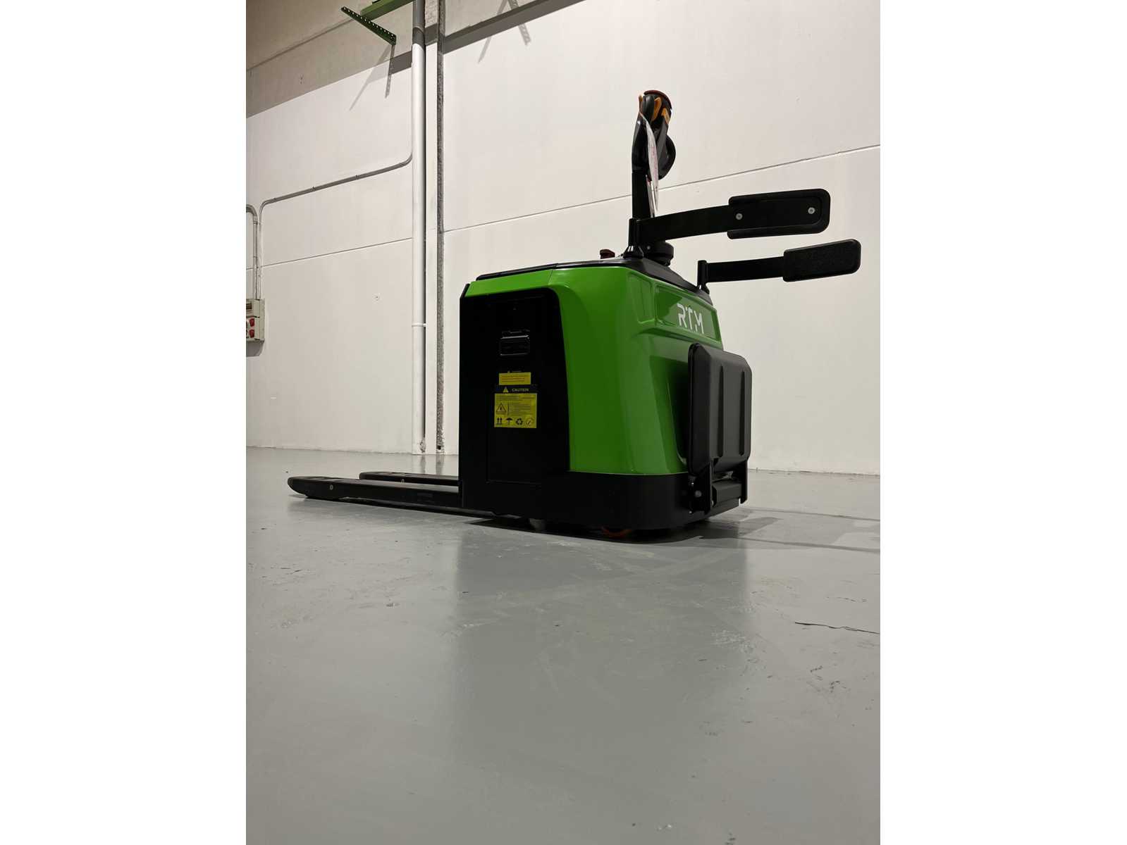 RTM EQUIPMENT QET20P Electric Pallet Truck