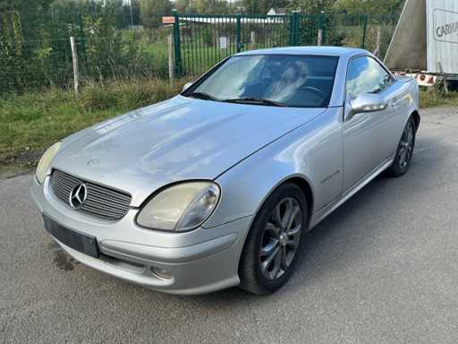 Mercedes-Benz SLK200 Voiture de tourisme 2000