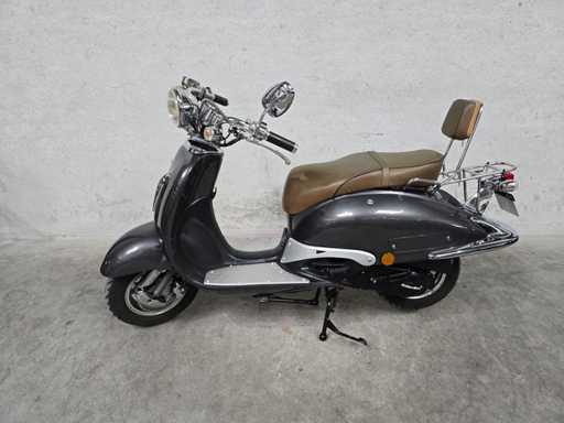 Killerbee - Snorscooter - Custom Retro - 4T 25km uitvoering fv244p