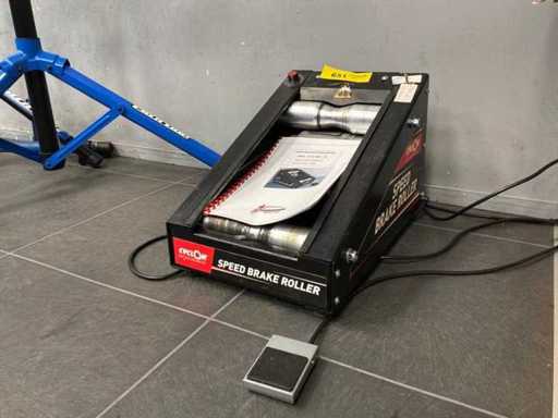 Machine à frein à rouleaux Cyclon Speed Brake