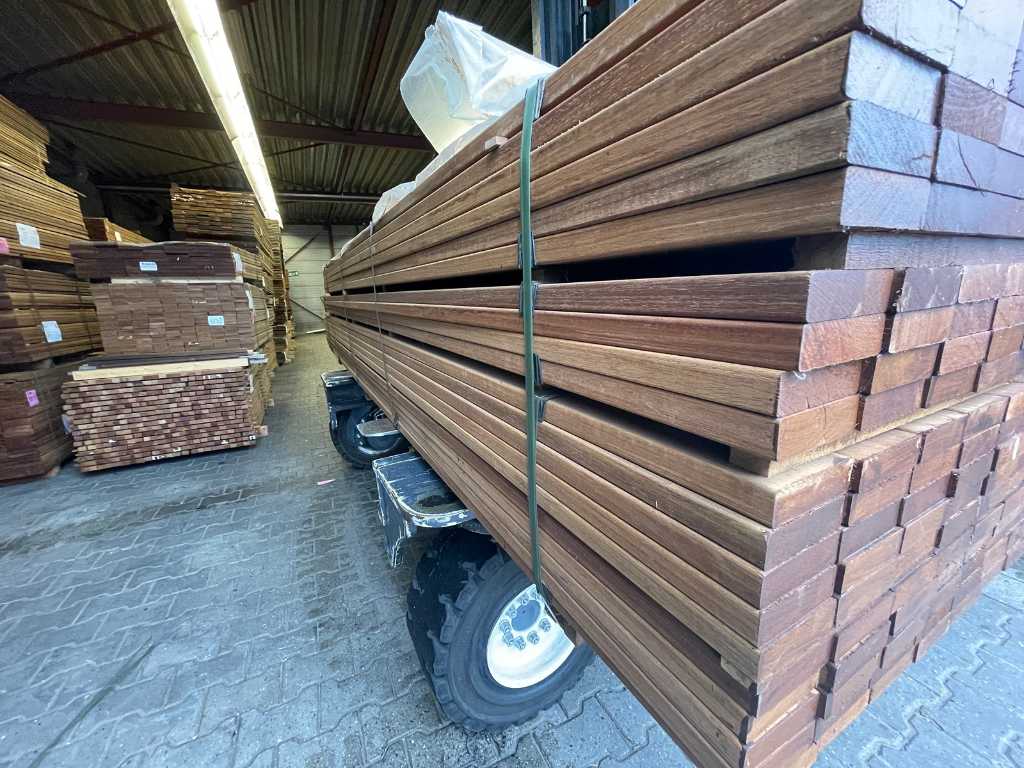 Planches de bois dur de première qualité en teck de Guyane rabotées 27x95mm, 60/305cm, 40/335cm (100x)