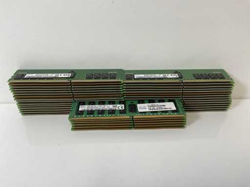 Samsung / SK hynix (M393A2K43EB3/ HMA42GR7AFR4N), 16GB 2RX8 PC4 - 3200AA Memory RAMs (35x)