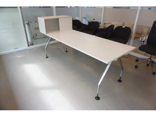 Vitra - Desk