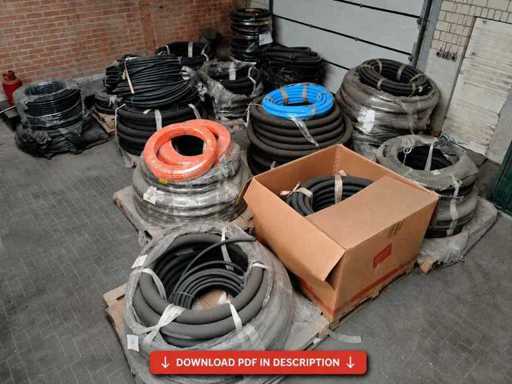 Large batch of hydraulic hoses and accessories