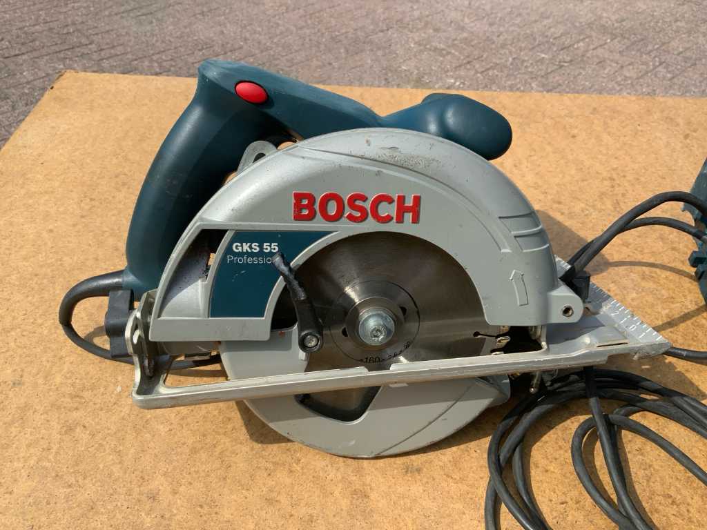 Scie circulaire professionnelle Bosch GKS 55