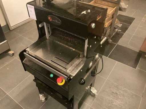 SVM Bread Slicer