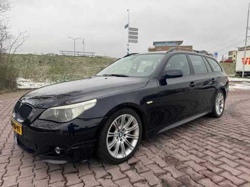 BMW Seria 5 Touring M535d 272CP M-Style 42-XD-VT
