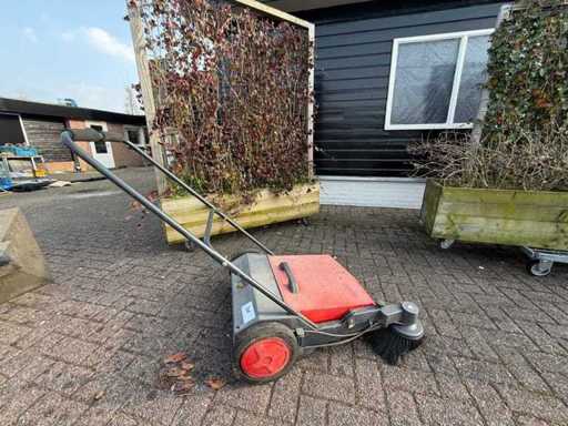 Cleanfix Sweeper