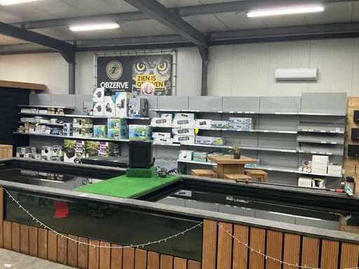 Scaffali a parete in piastrelle 10m