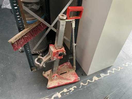 Diamond drill tripod