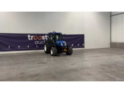 505e8b33-ae6d-4003-b932-f70b98aae547.mp4