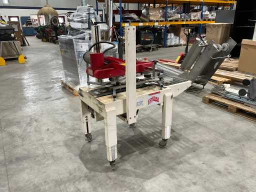 Coeman - EXC-103TB - Scelleuse de boîtes