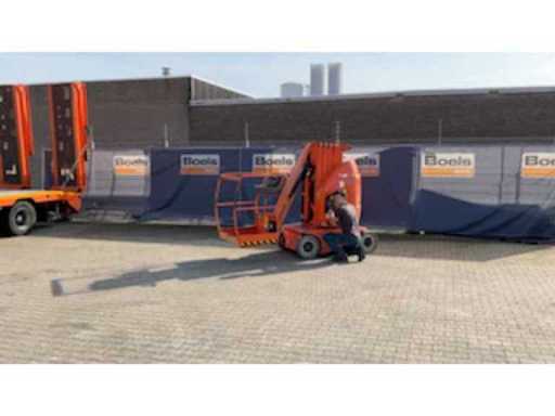 50de9c3c-1796-44ec-b68e-c3e9b303fb75.mp4