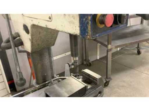 1ddbff84-cd59-47de-bec4-2ff6212db9b5.mp4