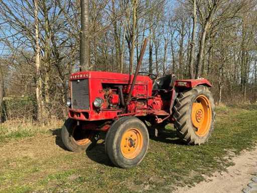 Hanomag Granit 501E Tweewielaangedreven landbouwtractor