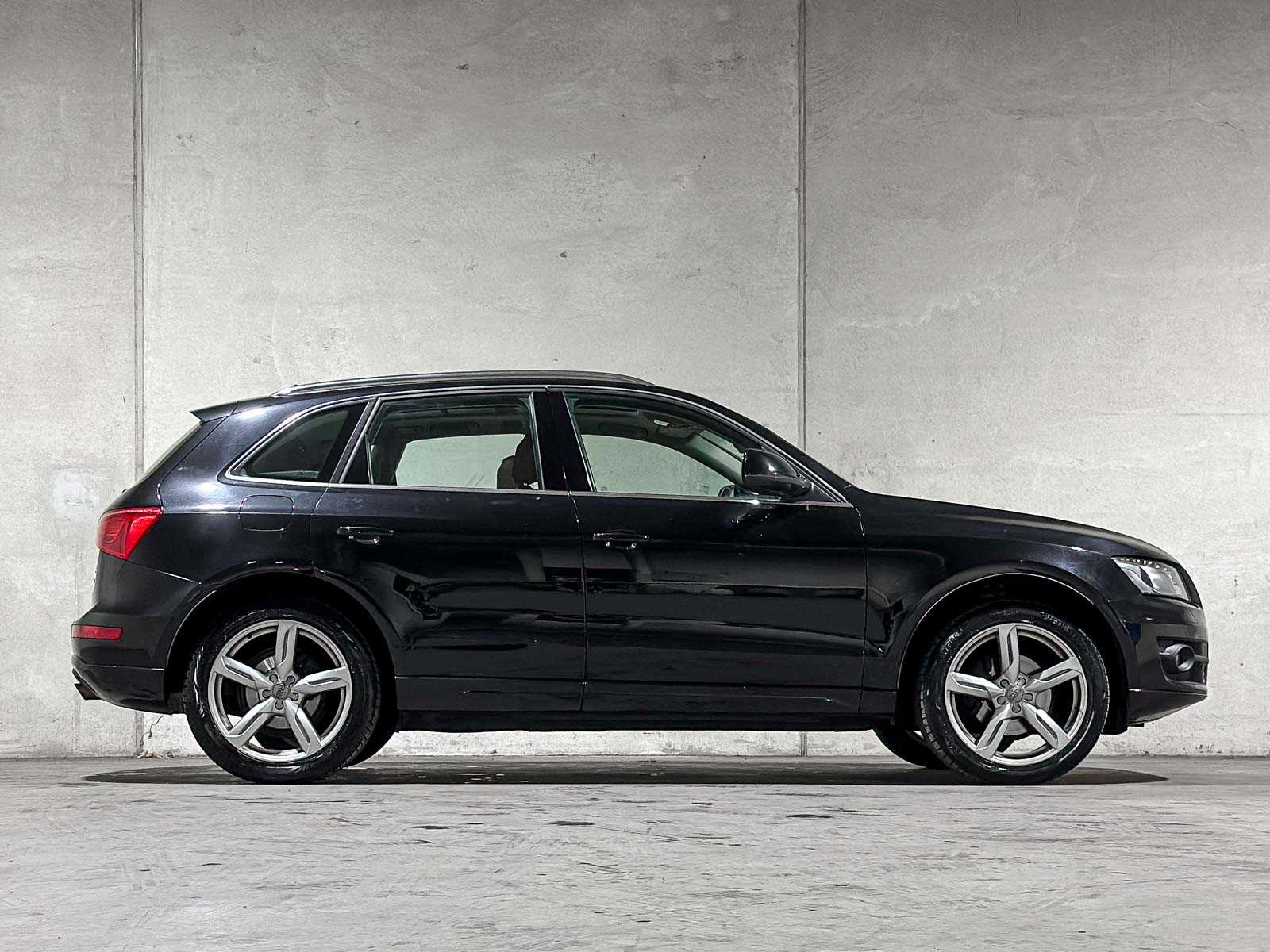 Audi Q5 2.0 TFSI quattro Pro Line 211pk 2008, 84-KBV-6