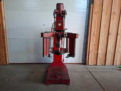Ursus Garagepers