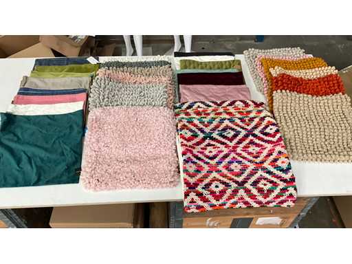 Linen & More + 2Lif Diverse sierkussen hoezen (35x)