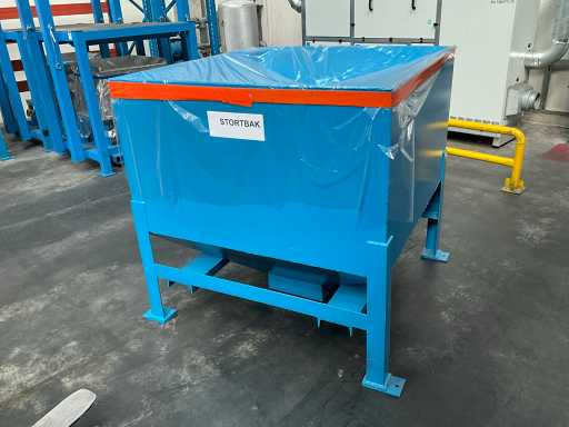 Réservoir en métal