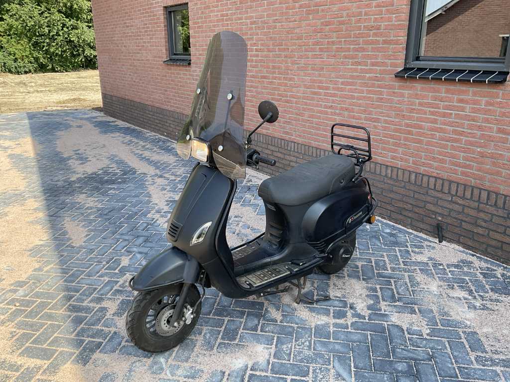 Senzo Bromscooter Scooter