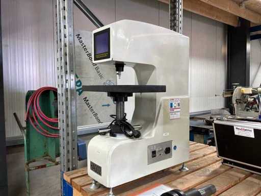 Testorul de duritate Naumetrics KHR-500