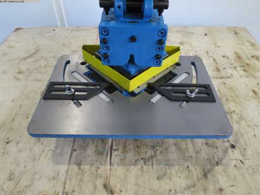 WMT 156 / 1.6 Notching Machine