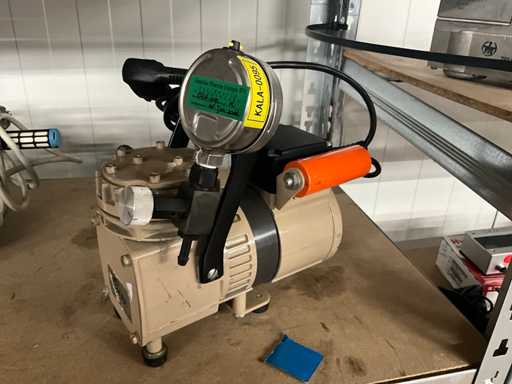 KNF Neuberger N022AN.18 Membraanpomp