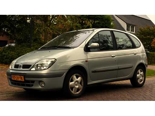 Renault Scénic 1.8-16V Air 2003