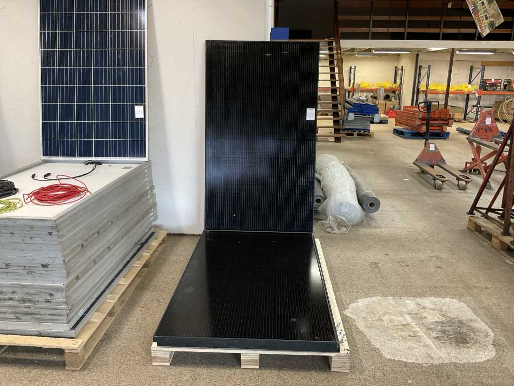 DMEGC DM375M6-60HBB Solar Panel (3x)