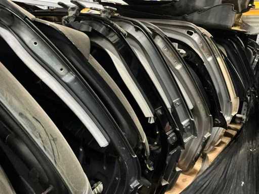 Mercedes-Benz Car Door (15x)