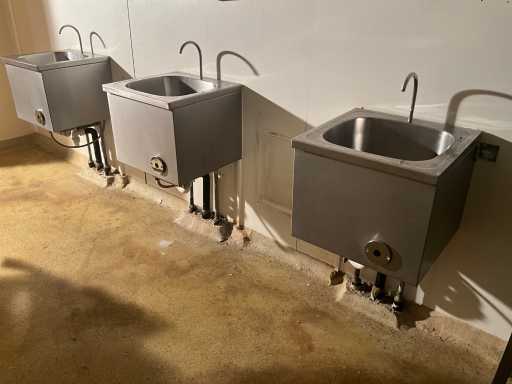 Lave-mains en acier inoxydable RADA