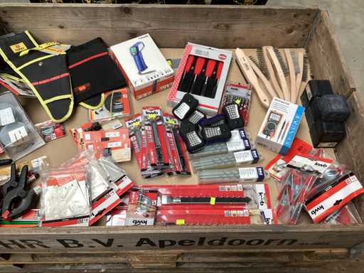 KWB mix lot vari utensili manuali