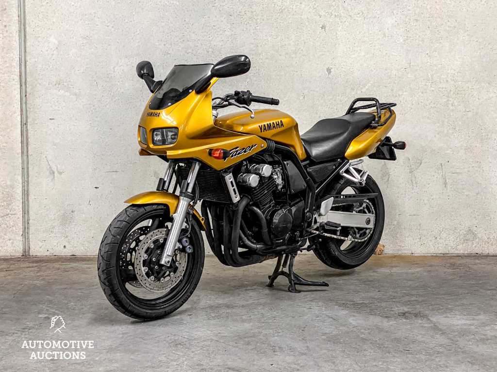 Yamaha fazer deals yamaha fazer