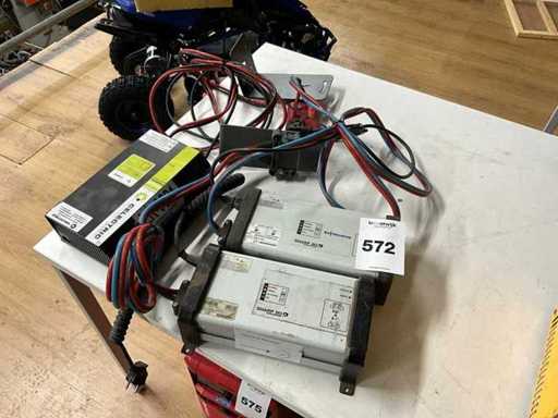 Battery charger (3x)