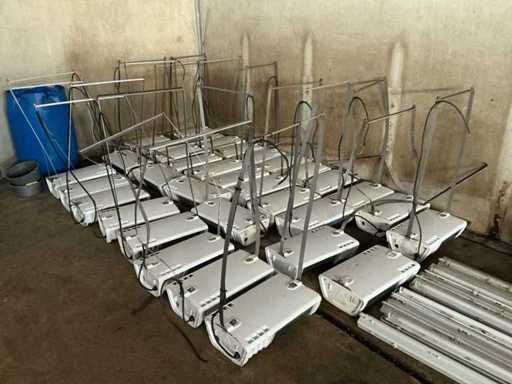 34 Stuks industriële stal-/loods armaturen - 400W