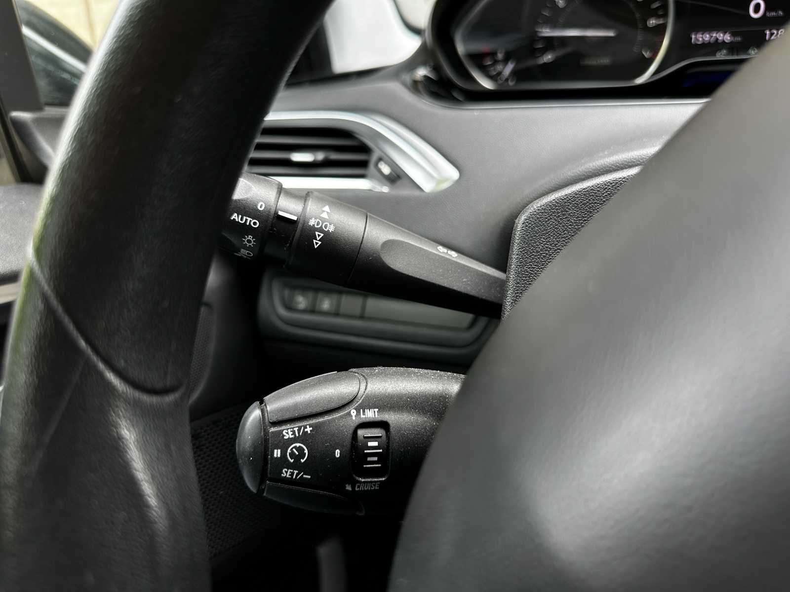 Peugeot 208 1.6 VTi Allure 120pk 2012 (Origineel-NL), 80-XNL-3