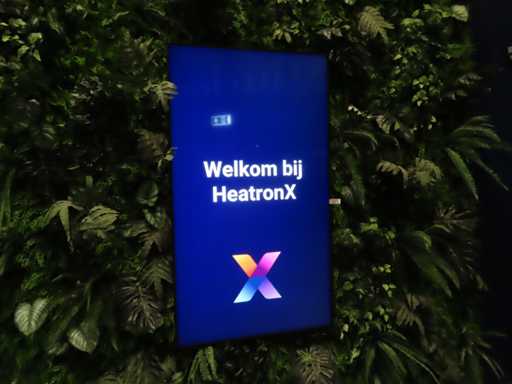 LG - 2022 - 75UL3J - 4K Digital Signage Display