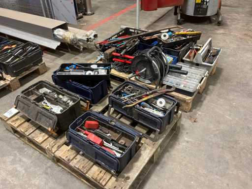 Partia narzędzi ręcznych