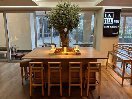 Cabins - Bar table with marble construction, lighting & tree