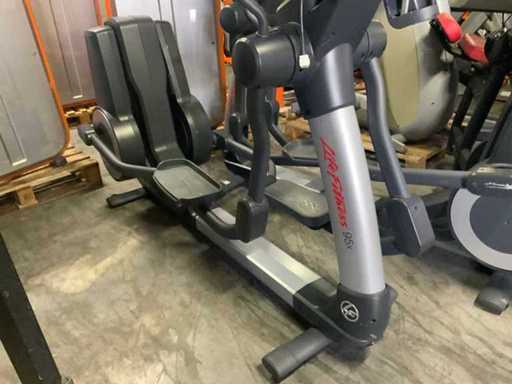 Life Fitness 95x enagage elliptical Crosstrainer