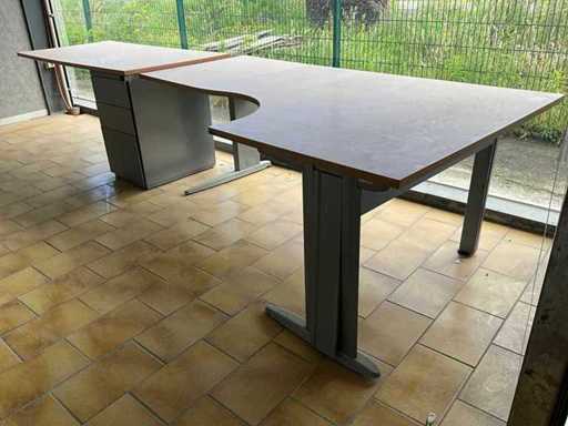 Levira Desk