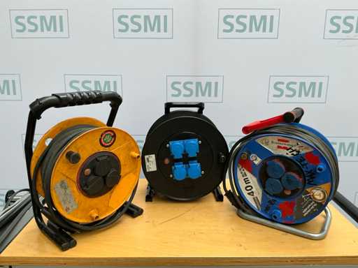 Extension cable reels electric (3x)