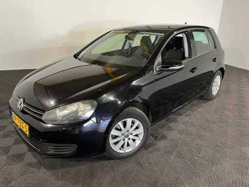 Volkswagen  Golf  1.4 TSI Comfortline, 89-PBD-5