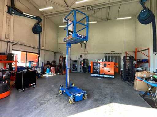 Ascenseur Nano Passenger JLG Power Tower 2015