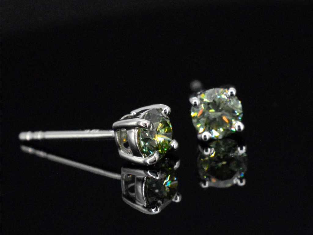 Witgouden oorbellen met groene diamanten 0.50 carate