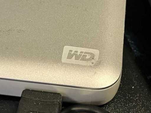 Konvolut externe Festplatten, div. Modelle, inkl. Kabel