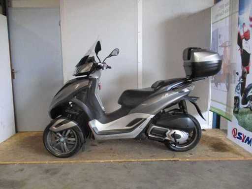 PiAggio MP3 Yourban RL - Triciclet scuter - Motocicletă