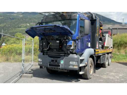 d6c9e39b-4102-4318-867b-f4a9930ecb23.mp4